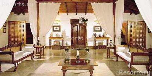 Grand Pineapple Beach Resort 9